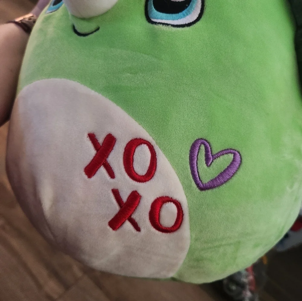 Tristan the Dinosaur Valentine's Squishmallow‎